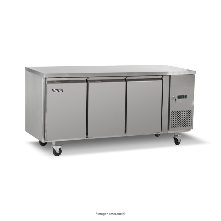 Mesa refrigerada con 3 puertas sólidas